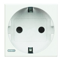 BTICINO HD4141  AXOLUTE - STOPCONT., SCHUKO 2P+ 16A/ WIT  EAN: 8012199982632   Op bestelling, geen terugname